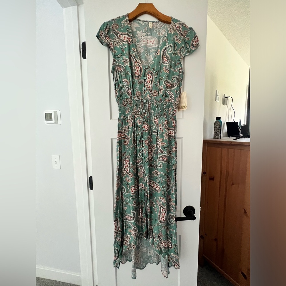 Maxi paisley dress